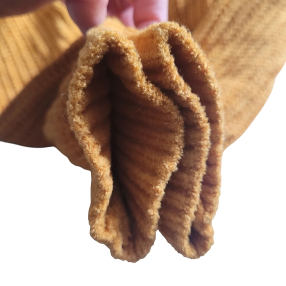 Aritzia Wilfred Essential Sweater,soft Chenille knit,Marigold - Picture 12 of 12